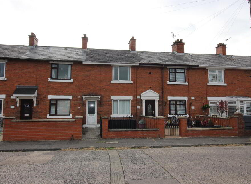 12 Donegall Parade, Belfast, BT12 6NW photo