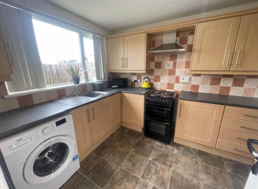 24 Hartfield Square, Portadown, Craigavon, BT62 4DG photo