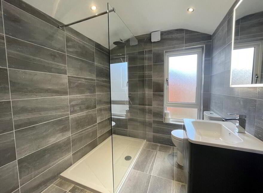 1 Larkstone Street, Belfast, BT9 7HP