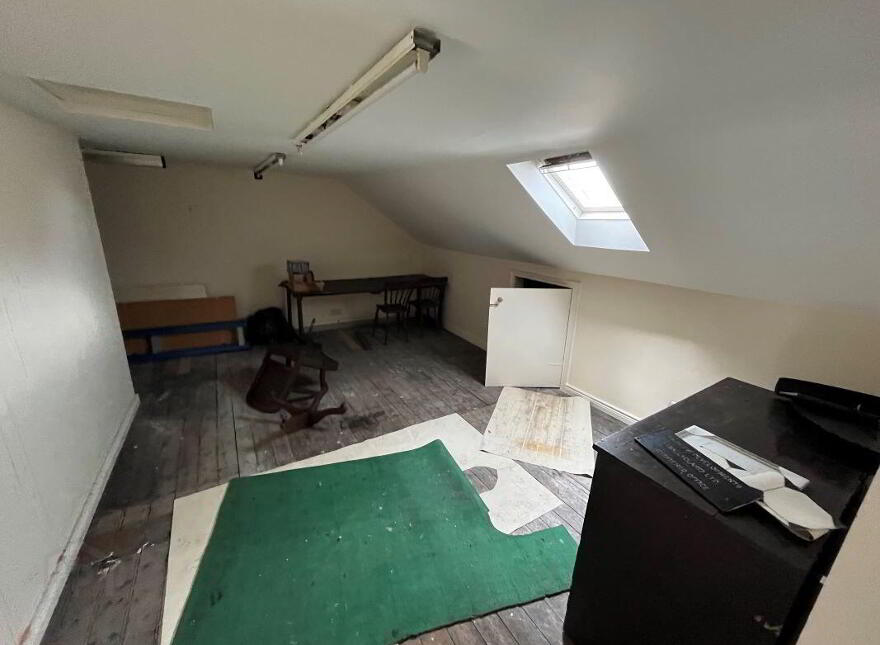 (Lot 1) 5a Point Street, Larne, BT40 1HY