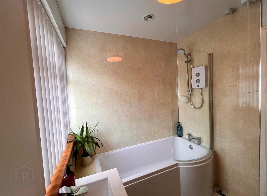 94 Gilford Road, Lurgan, BT66 7EB