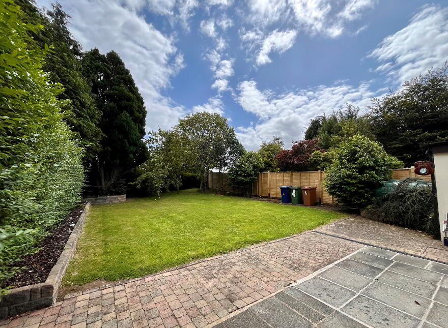 94 Gilford Road, Lurgan, BT66 7EB