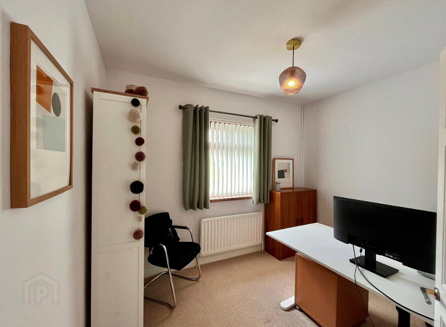 94 Gilford Road, Lurgan, BT66 7EB