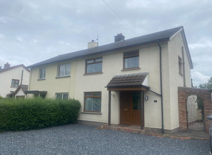 94 Gilford Road, Lurgan, BT66 7EB photo