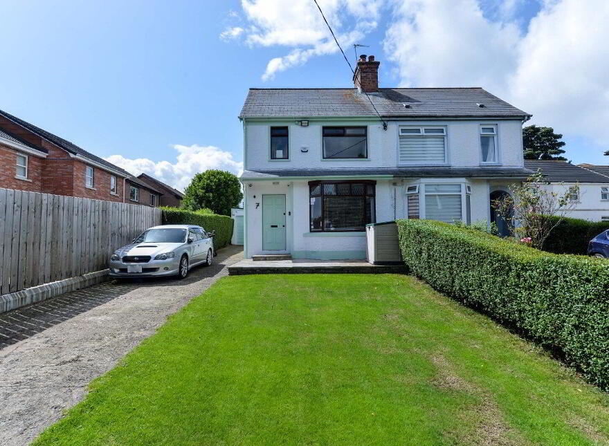 7 Galway Drive, Dundonald, Belfast, BT16 2AU photo