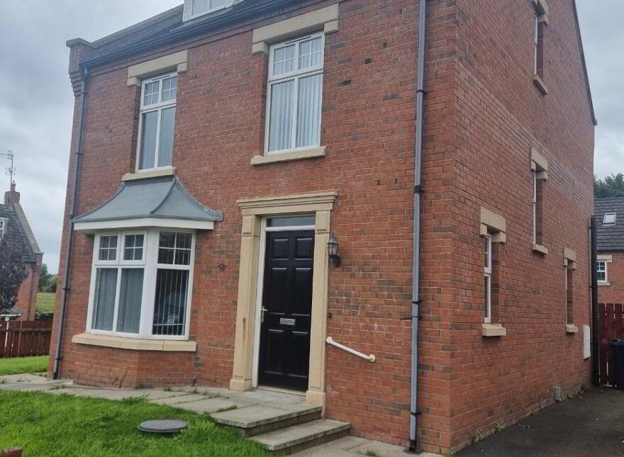 21 Boconnell Court, Lurgan, BT66 6GA photo