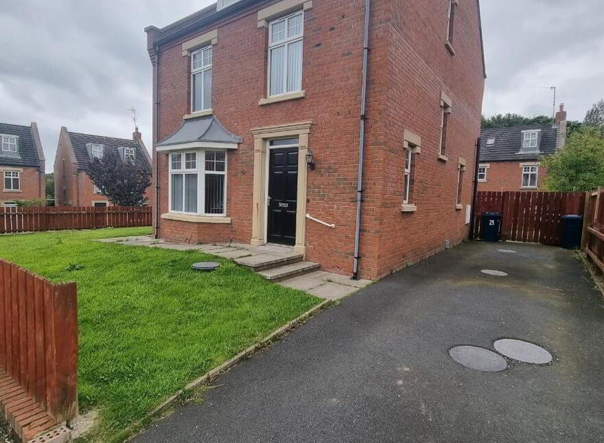 21 Boconnell Court, Lurgan, BT66 6GA