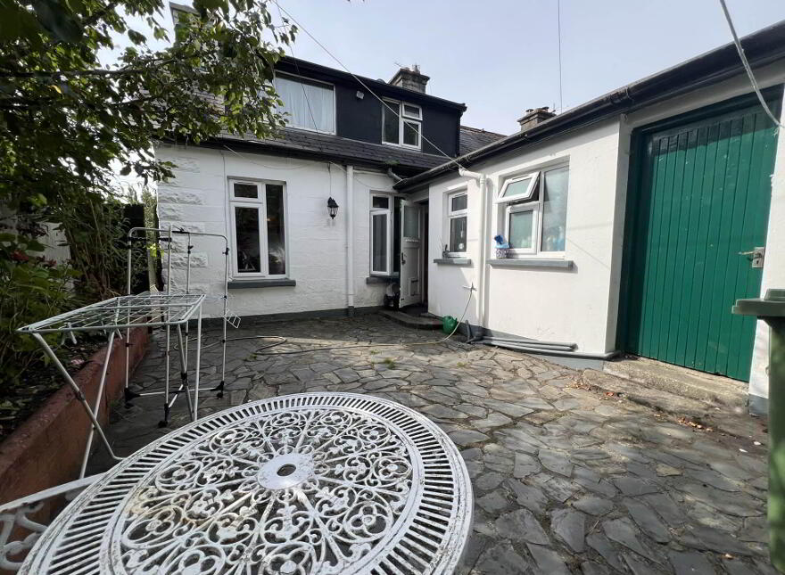 14 Davis Row, Clonmel, E91Y7F1