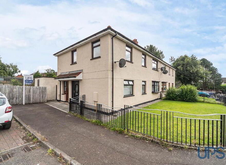 Apt 37, Navan Green, Andersonstown, Belfast, BT11 8JR