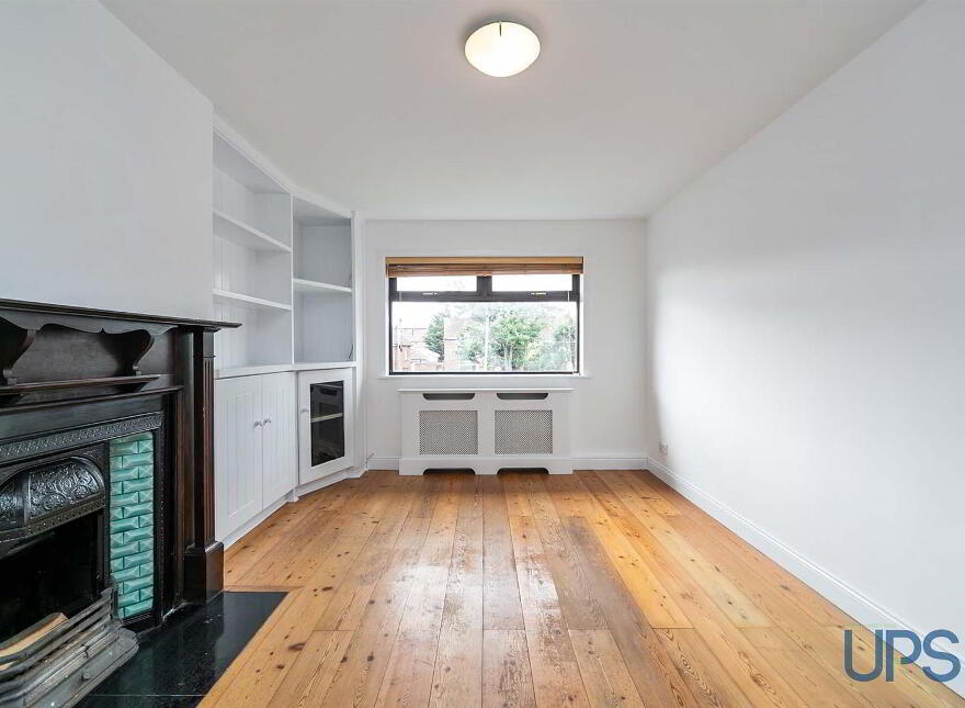 Apt 37, Navan Green, Andersonstown, Belfast, BT11 8JR