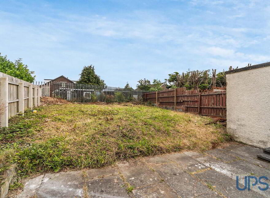 Apt 37, Navan Green, Andersonstown, Belfast, BT11 8JR