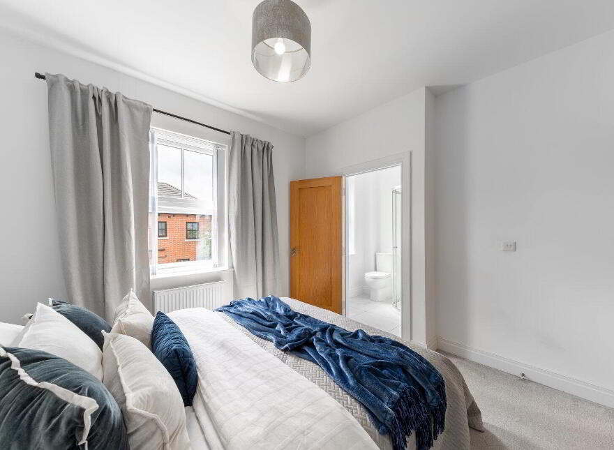 33 Castlegowan Place, Belfast, BT5 7WH
