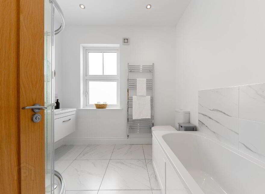 33 Castlegowan Place, Belfast, BT5 7WH
