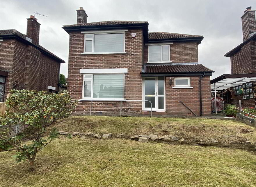 17 Richhill Park, Belfast, BT5 6HG photo