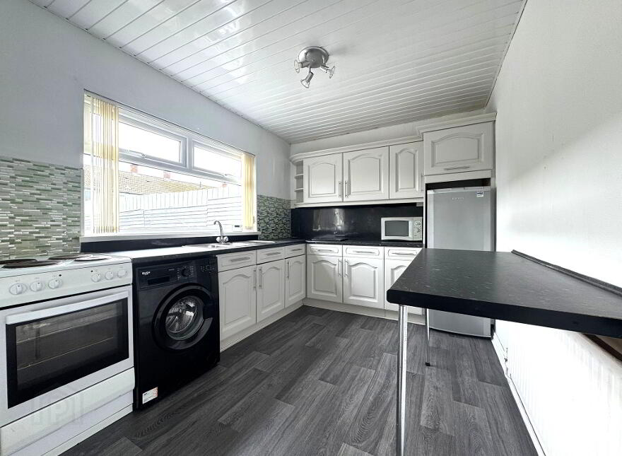 37 Beech Drive, Carrickfergus, BT38 8DZ