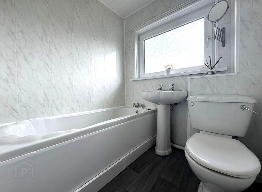 37 Beech Drive, Carrickfergus, BT38 8DZ