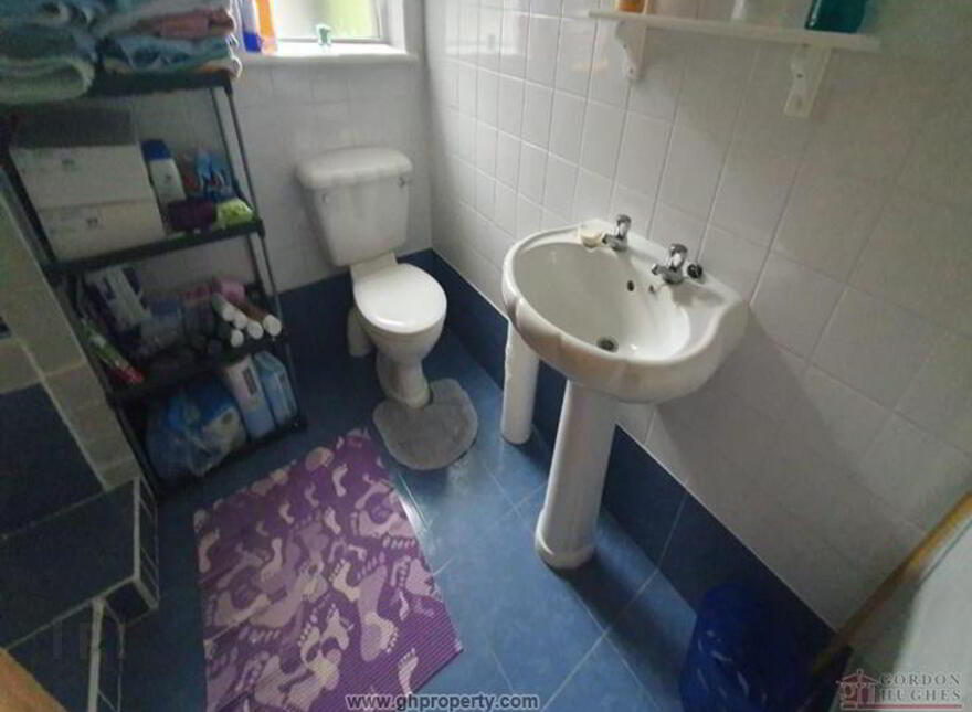 The Gateway, Drumkeeran, N41Y744