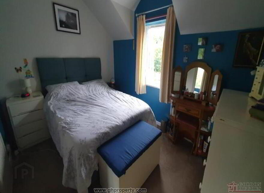 The Gateway, Drumkeeran, N41Y744