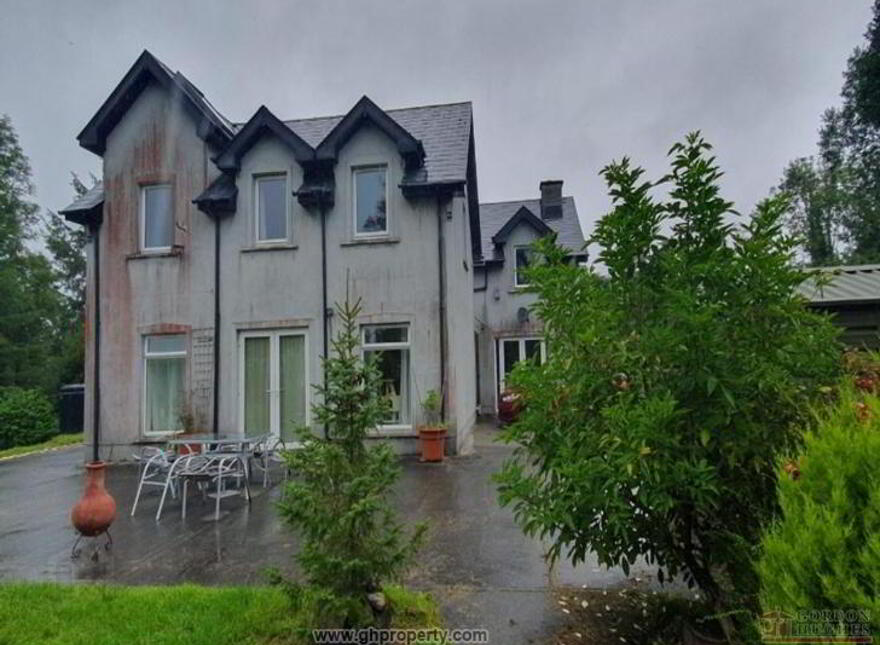The Gateway, Drumkeeran, N41Y744