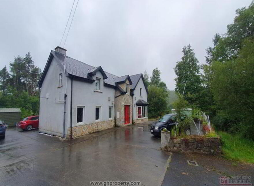 The Gateway, Drumkeeran, N41Y744