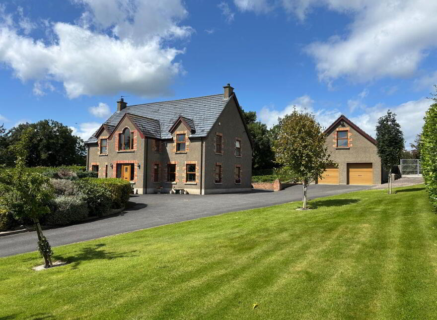 19 Glaskerbeg Road, Banbridge, BT32 5BX photo