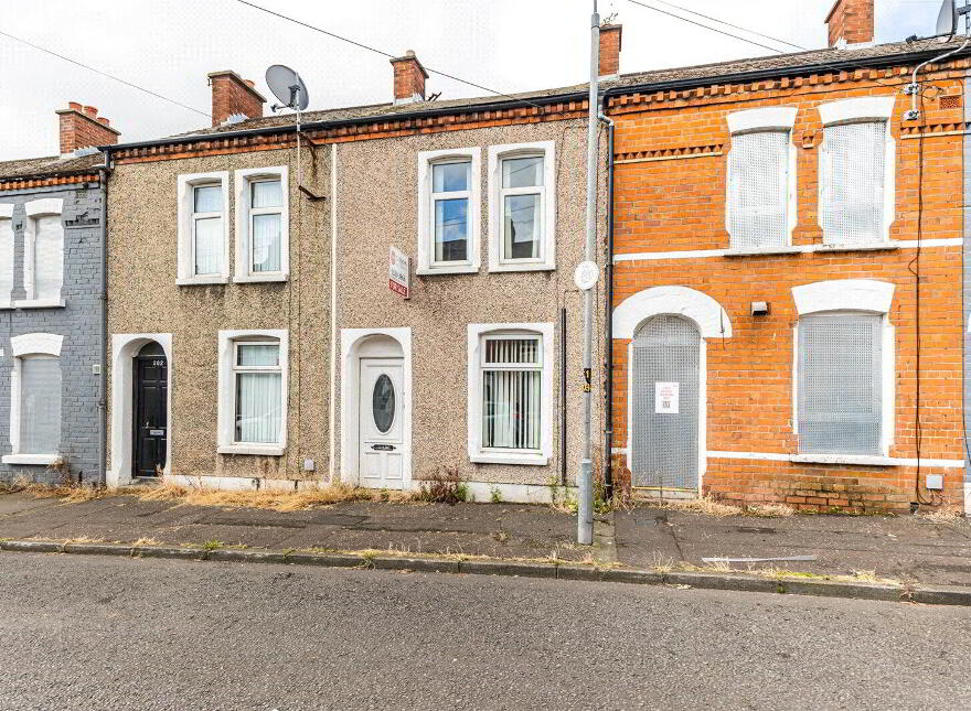 204 Spamount Street, Antrim Road, Belfast, BT15 2FF