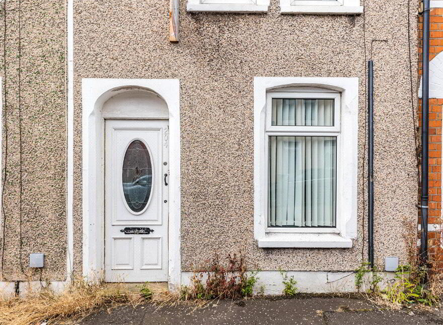 204 Spamount Street, Antrim Road, Belfast, BT15 2FF