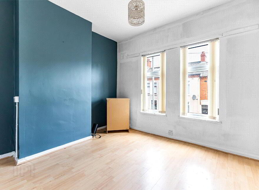 204 Spamount Street, Antrim Road, Belfast, BT15 2FF
