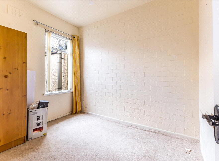 204 Spamount Street, Antrim Road, Belfast, BT15 2FF