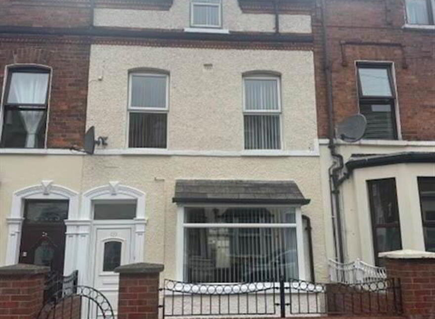 28 Victoria Gardens, Belfast, BT15 5FN photo
