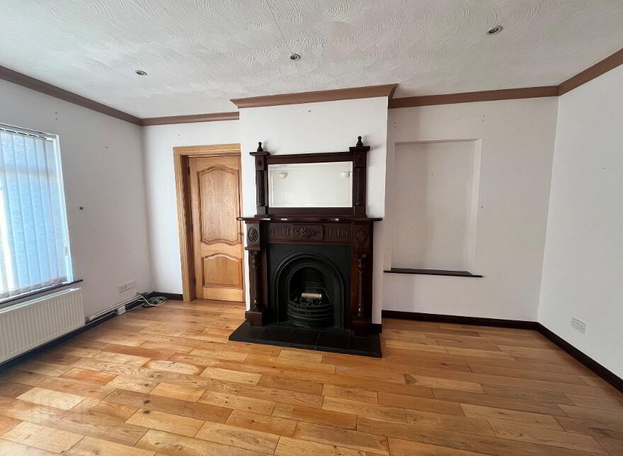 82 Paisley Road, Carrickfergus, BT38 9AH