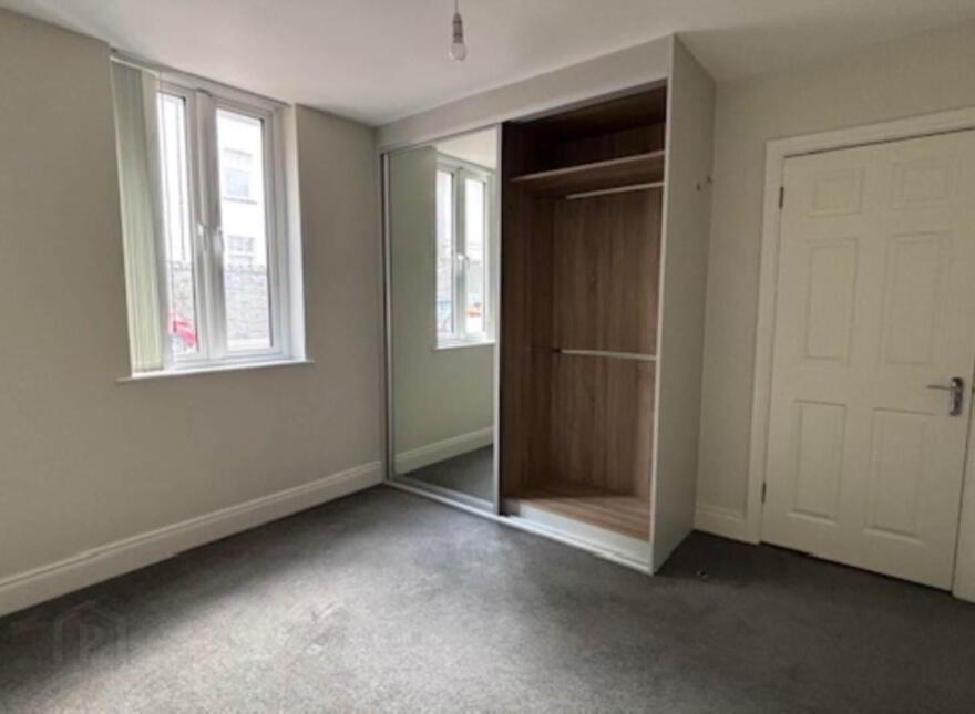 10 Castle Street, Dundalk, A91A6KP