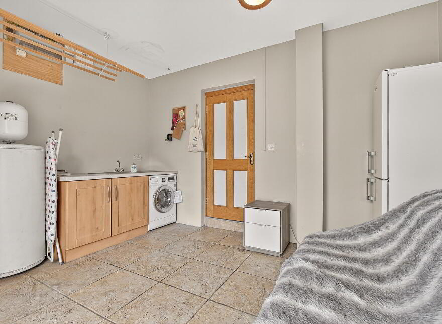 38 Strand Road, Portstewart, BT55 7LU