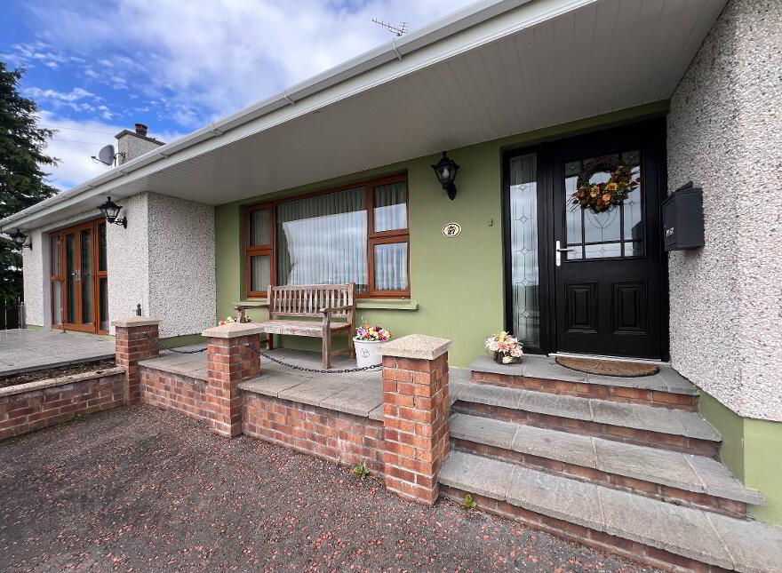 27 Carrydarragh Road, Moneymore, Magherafelt, BT45 7UF
