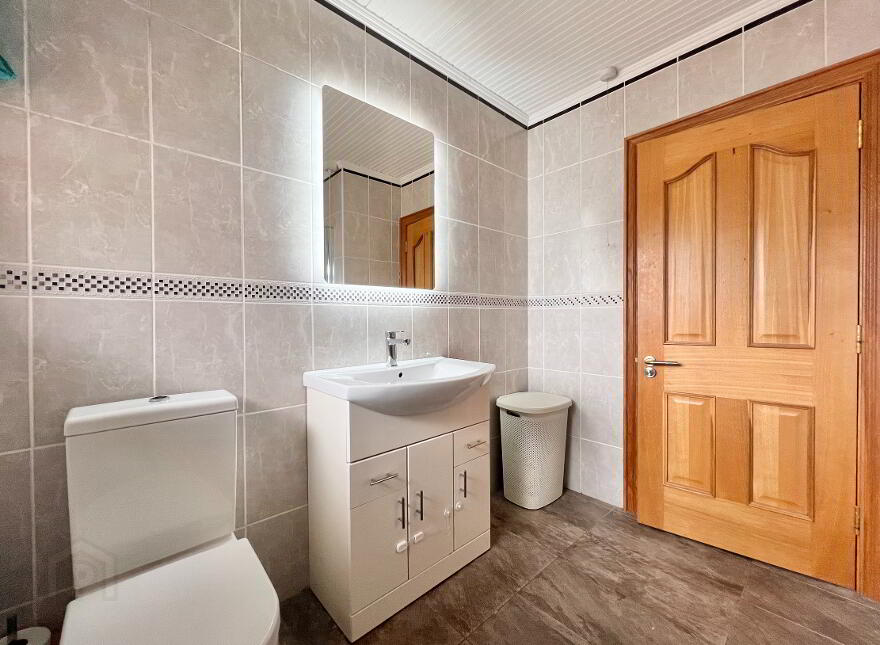 27 Carrydarragh Road, Moneymore, Magherafelt, BT45 7UF