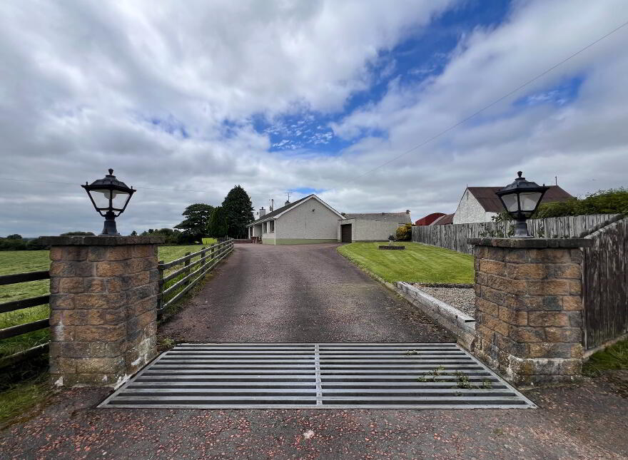27 Carrydarragh Road, Moneymore, Magherafelt, BT45 7UF