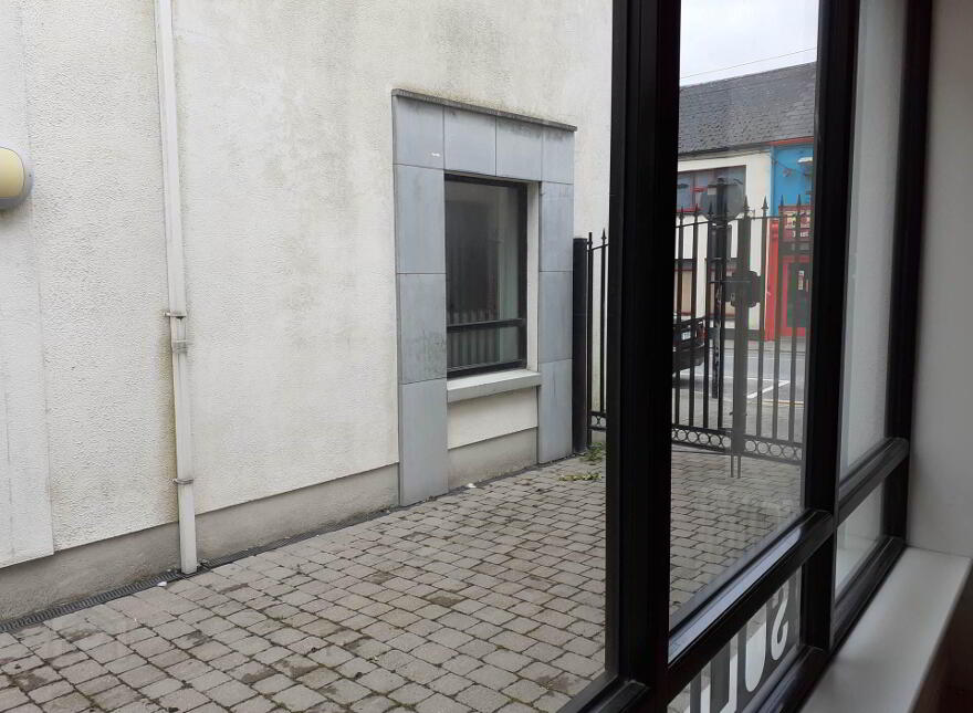 2 Irishtown Court, Athlone, N37K727