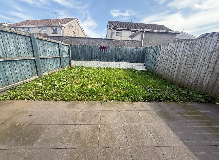 11 Tullymore Gardens, Broughshane, BT43 7GU
