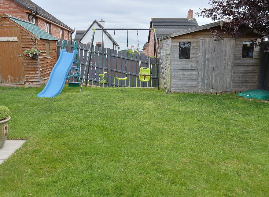 4 Lacehill Park, Portadown, Craigavon, BT62 4FB