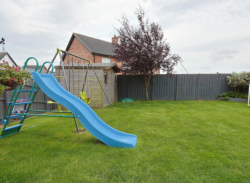 4 Lacehill Park, Portadown, Craigavon, BT62 4FB