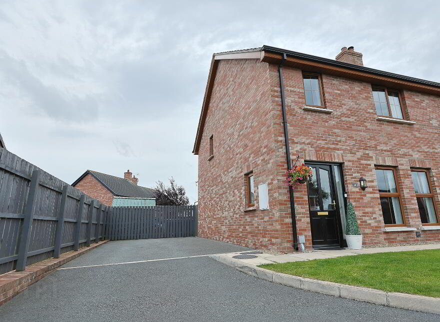 4 Lacehill Park, Portadown, Craigavon, BT62 4FB