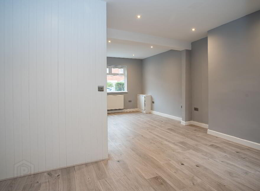 10 Ava Park, Belfast, BT7 3BX