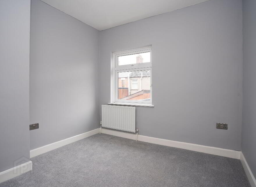10 Ava Park, Belfast, BT7 3BX