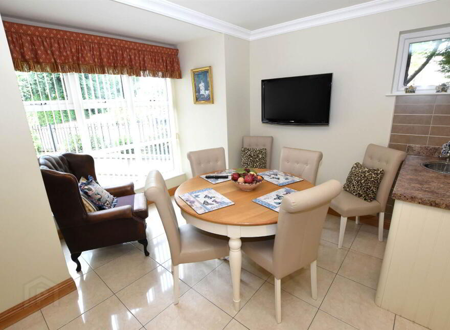 1 Lakeview Manor, Newtownards, BT23 4US