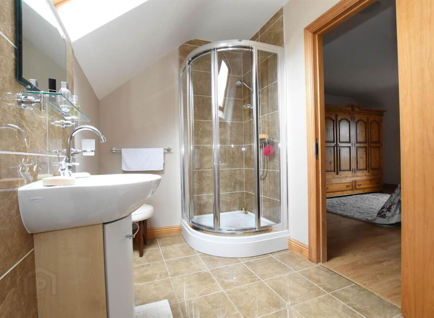 1 Lakeview Manor, Newtownards, BT23 4US