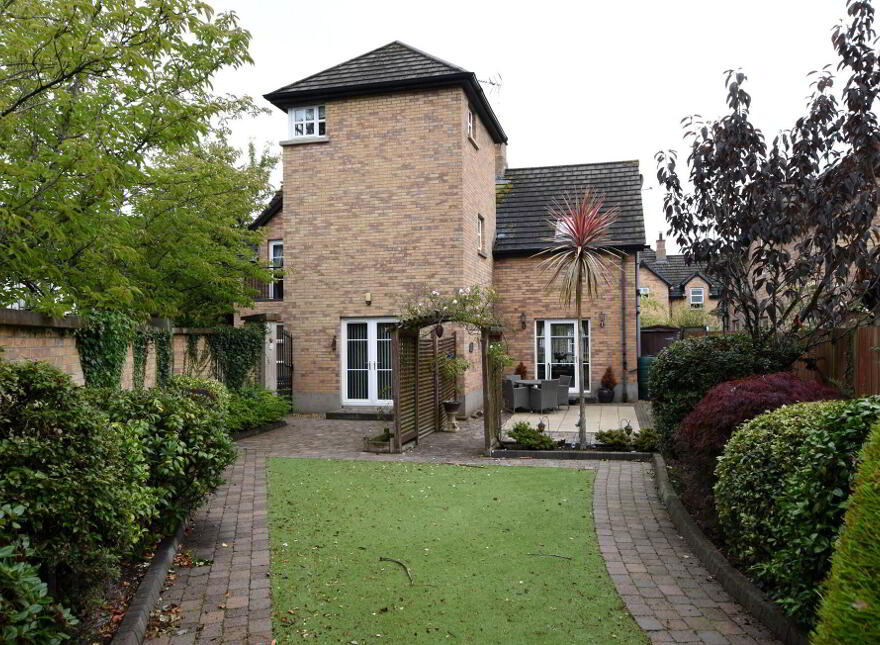 1 Lakeview Manor, Newtownards, BT23 4US