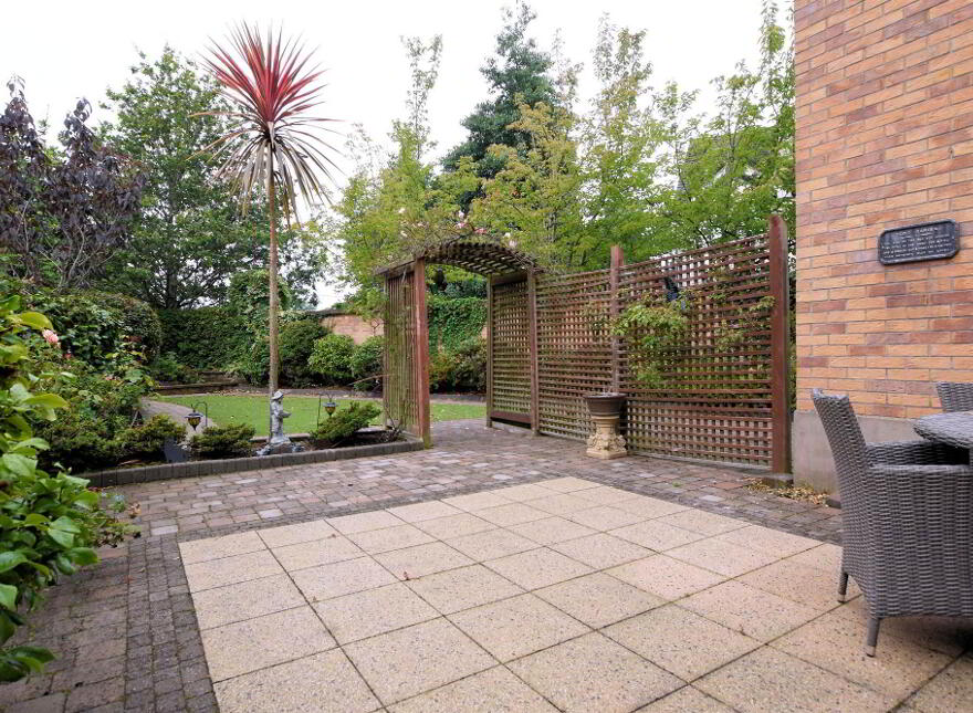 1 Lakeview Manor, Newtownards, BT23 4US
