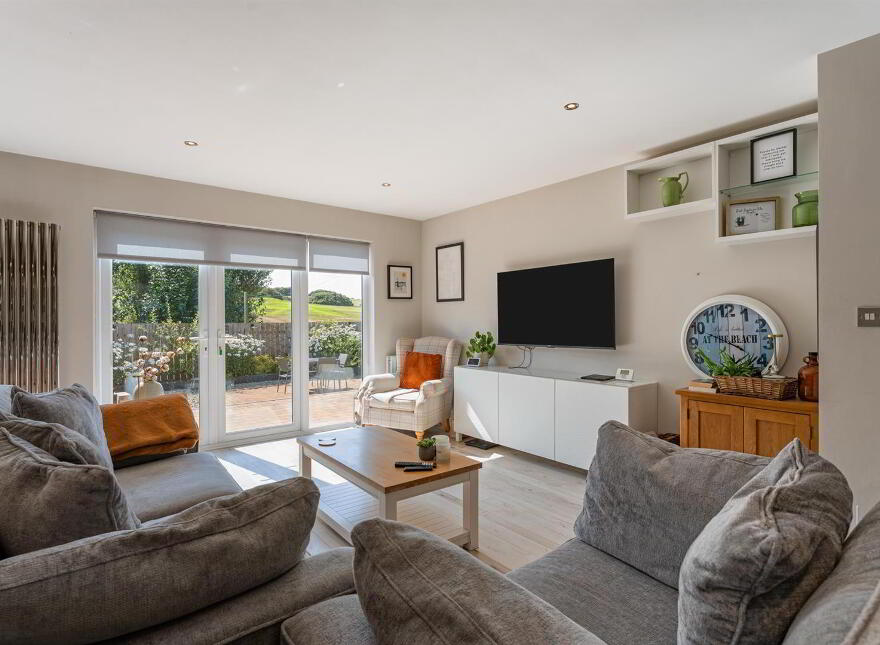 76a Warren Road, Donaghadee, BT21 0PD