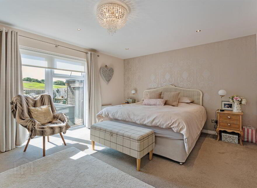 76a Warren Road, Donaghadee, BT21 0PD