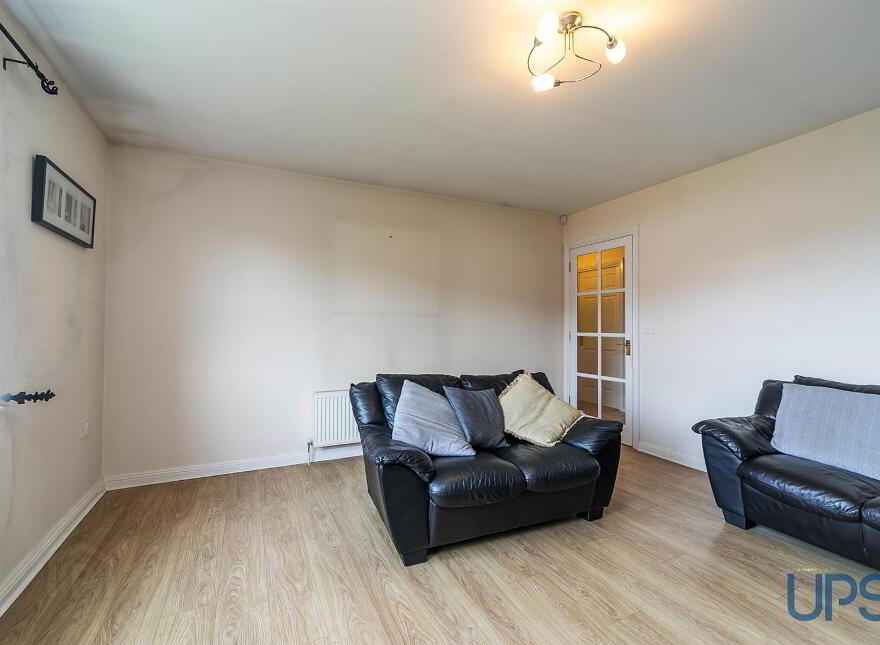 Apt 11, 15 St. Annes Road, Blacks Road, Belfast, BT10 0PQ